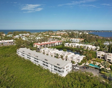 3607 E Bay Drive - Photo Thumbnail 27