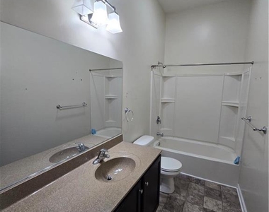 7617 Hamilton Boulevard - Photo Thumbnail 8
