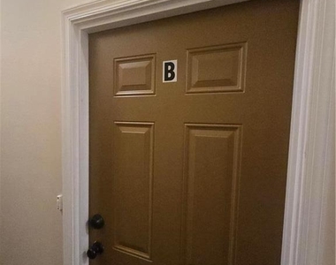 7617 Hamilton Boulevard - Photo Thumbnail 1