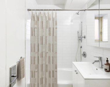 647 East 14th Street, New York, NY 10009 - Photo Thumbnail 6