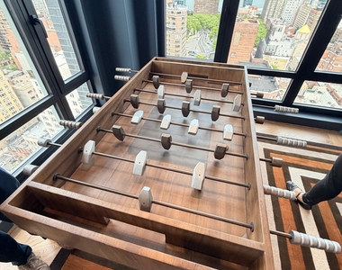 162 East 36th Street - Photo Thumbnail 1