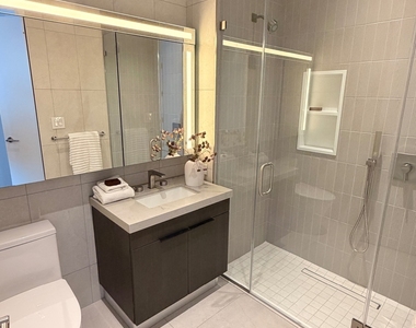 162 East 36th Street - Photo Thumbnail 12