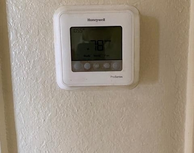7041 Orizaba Avenue - Photo Thumbnail 12