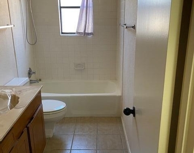 7041 Orizaba Avenue - Photo Thumbnail 13
