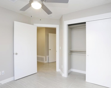 410 Thorn Avenue - Photo Thumbnail 10