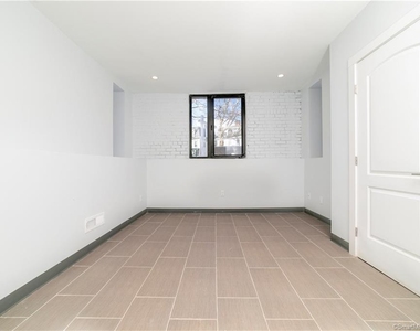 847 State Street - Photo Thumbnail 4