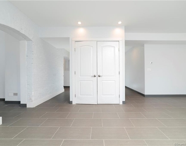 847 State Street - Photo Thumbnail 2