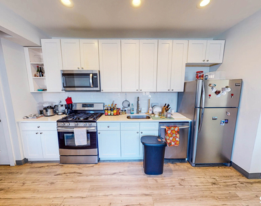 245 Whitney Avenue - Photo Thumbnail 9