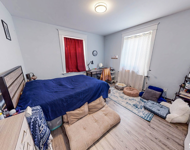 245 Whitney Avenue - Photo Thumbnail 5