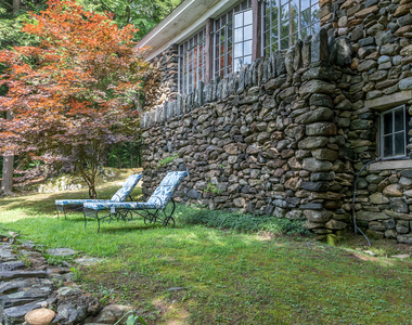 60 Leach Hollow Road - Photo Thumbnail 6