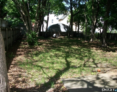 27 Lilac Street - Photo Thumbnail 15