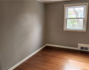 25 Madsen Road - Photo Thumbnail 11