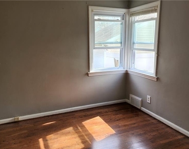 25 Madsen Road - Photo Thumbnail 8