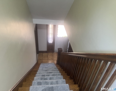 79 Farmington Avenue - Photo Thumbnail 8
