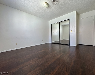 6659 W Tropicana Avenue - Photo Thumbnail 7