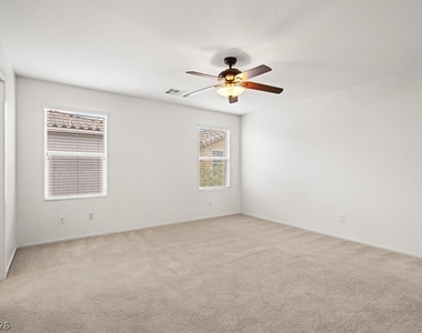 8640 Bella Sparkle Avenue - Photo Thumbnail 14