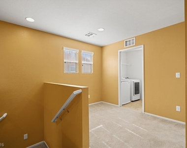 8640 Bella Sparkle Avenue - Photo Thumbnail 11