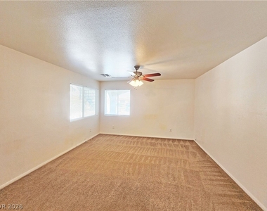 2341 E Calvada Boulevard - Photo Thumbnail 4
