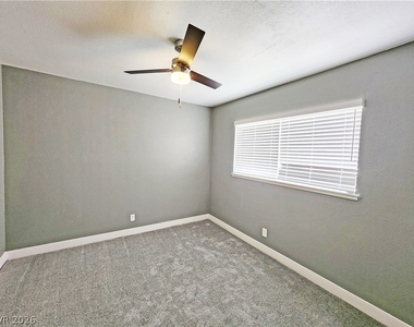 5409 Mountain View Drive - Photo Thumbnail 16