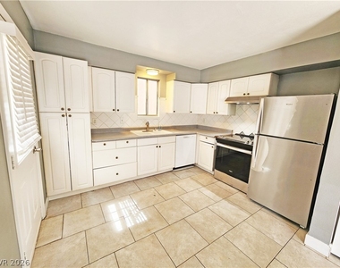 5409 Mountain View Drive - Photo Thumbnail 7