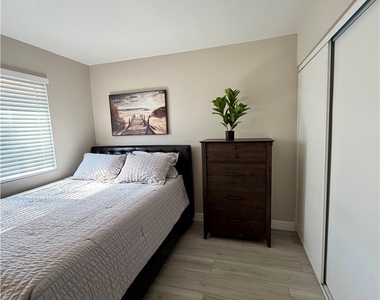 3151 Soaring Gulls Drive - Photo Thumbnail 13