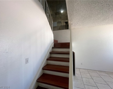 3904 Blackford Place - Photo Thumbnail 20