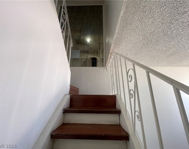 3904 Blackford Place - Photo Thumbnail 21