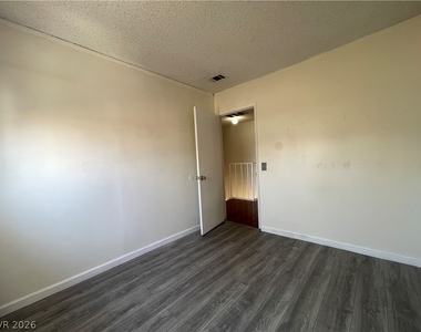 3904 Blackford Place - Photo Thumbnail 27