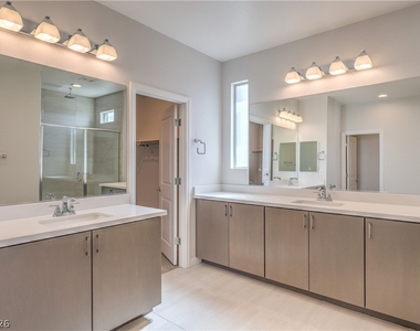 11504 Fleet Wing Avenue - Photo Thumbnail 24