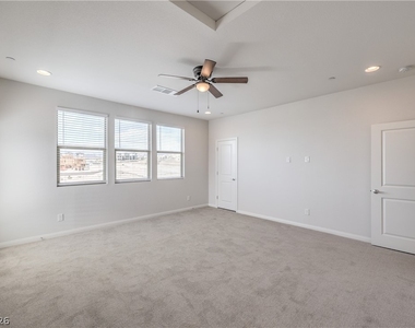 11504 Fleet Wing Avenue - Photo Thumbnail 23