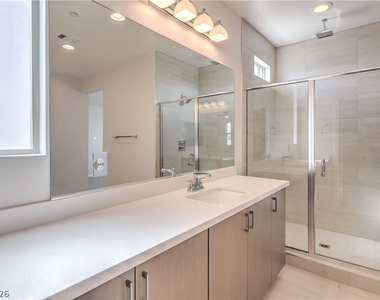 11504 Fleet Wing Avenue - Photo Thumbnail 25
