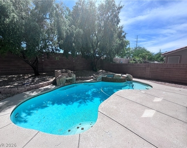 3117 Greenfriar Avenue - Photo Thumbnail 28