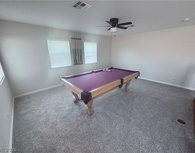 3117 Greenfriar Avenue - Photo Thumbnail 10