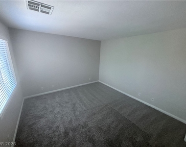 3117 Greenfriar Avenue - Photo Thumbnail 22