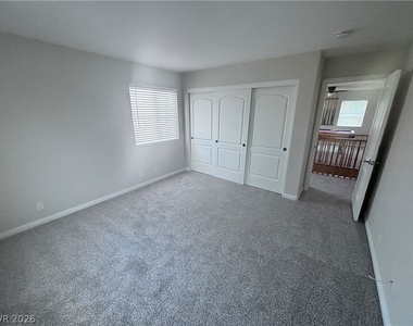 3117 Greenfriar Avenue - Photo Thumbnail 12
