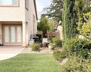 10674 San Bellacova Court - Photo Thumbnail 36