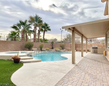 10674 San Bellacova Court - Photo Thumbnail 34