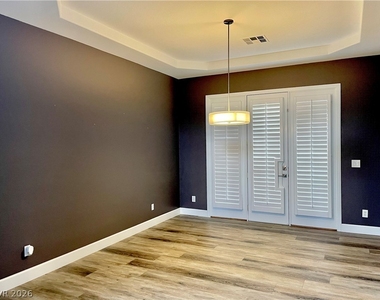 10674 San Bellacova Court - Photo Thumbnail 10