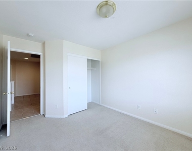 7492 Mulgrave Court - Photo Thumbnail 17