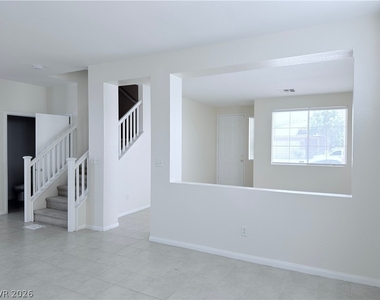 7492 Mulgrave Court - Photo Thumbnail 4