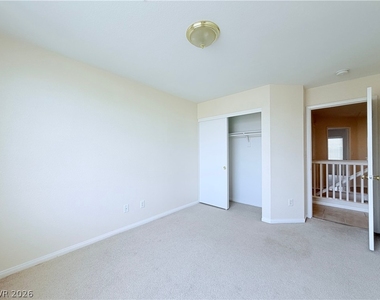 7492 Mulgrave Court - Photo Thumbnail 18