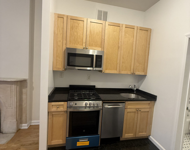 69 West 55th Street - Photo Thumbnail 5