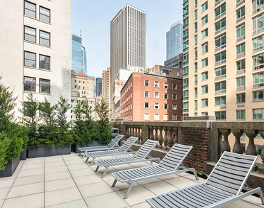 100 Maiden Lane - Photo Thumbnail 9