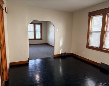 78 Germain Street - Photo Thumbnail 1