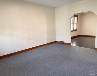 78 Germain Street - Photo Thumbnail 2