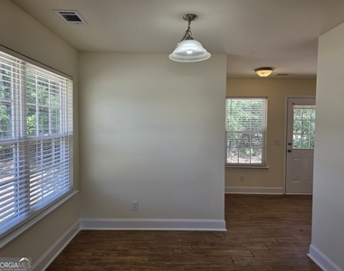 129 Smithfield Drive - Photo Thumbnail 4