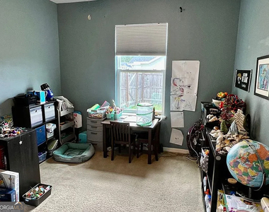 135 Cedar Circle Drive - Photo Thumbnail 24