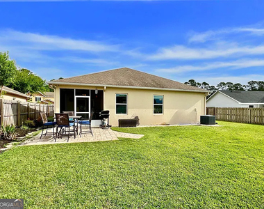 135 Cedar Circle Drive - Photo Thumbnail 40