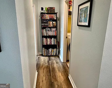 135 Cedar Circle Drive - Photo Thumbnail 26