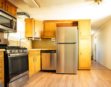 3131 Langley Road - Photo Thumbnail 7